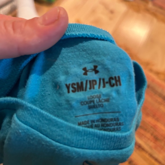 Under armor t shirt - Picture 4 of 4
